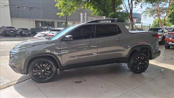 FIAT TORO 1.3 TURBO 270 FLEX VOLCANO AT6
